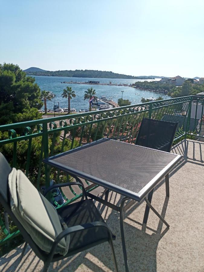 Apartments Lorio Vodice Eksteriør bilde