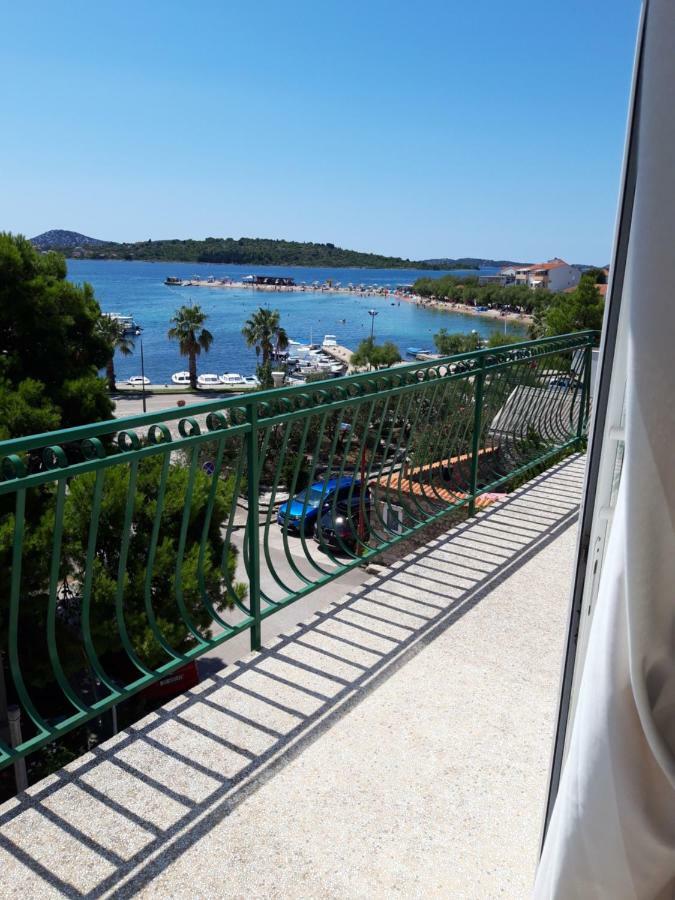 Apartments Lorio Vodice Eksteriør bilde